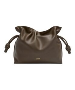 Clutch aus Nappa-Kalbsleder Schokolade 24.5cm