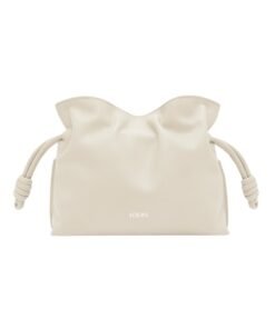 Clutch aus Nappaleder in Meersalz 18cm