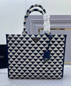 Alternative view of Symbole Embroidered Tote Blau 39 cm
