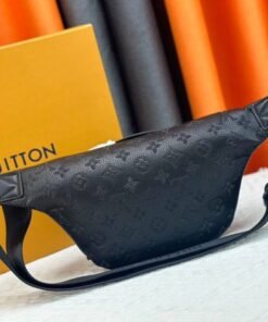 Alternative view of Rush Bumbag Schwarz 30 cm