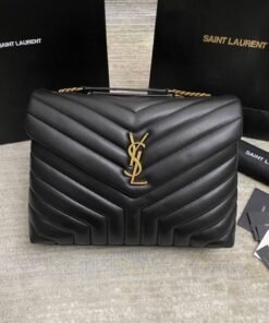 Alternative view of Set: Tasche, Heels und G?rtel