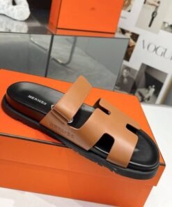 Alternative view of Cyprus Nat?rlich/Schwarz