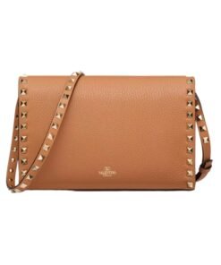 Alternative view of Kalbsleder Crossbody Mandel 22.5cm