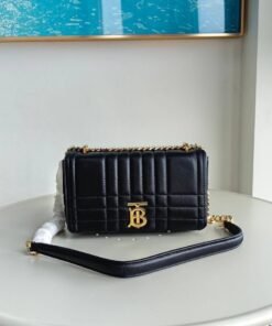 Alternative view of Lola Schwarz 23 cm