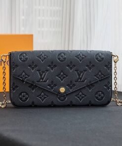 Alternative view of Felicie Schwarz 21 cm