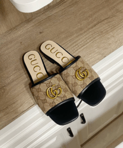 Alternative view of Jolie gesteppten Canvas-Sandalen