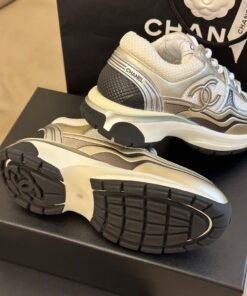 Alternative view of Leder Sneakers Silver