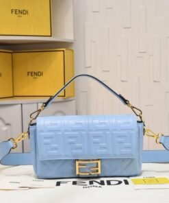 Alternative view of Baguette Blau 27 cm