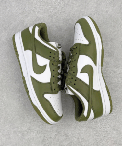 Alternative view of Dunk Low Medium Olive