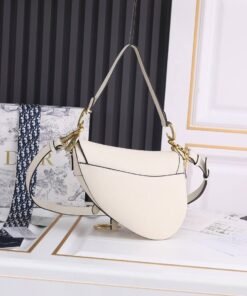 Alternative view of Saddle Wei? 18 cm