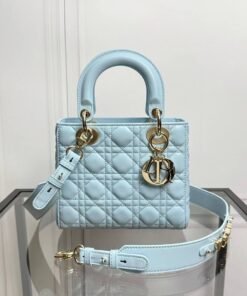 Alternative view of Lady My ABC Pastellblau 20 cm