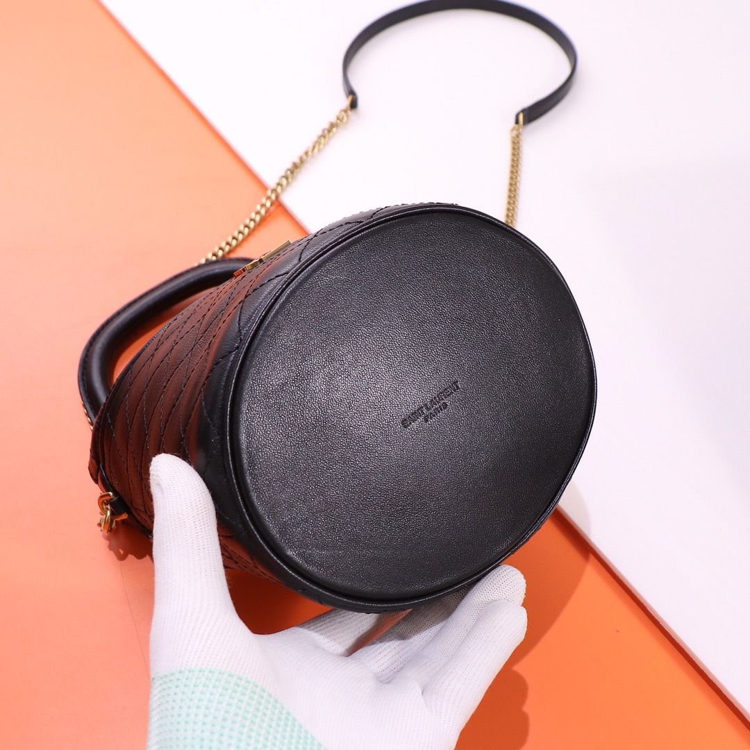 Gaby Schwarz 18 cm – Bild 6