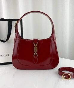 Alternative view of Jackie 1961 Rot 27,5 cm