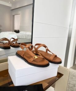 Alternative view of Triomphe Karamellbraun