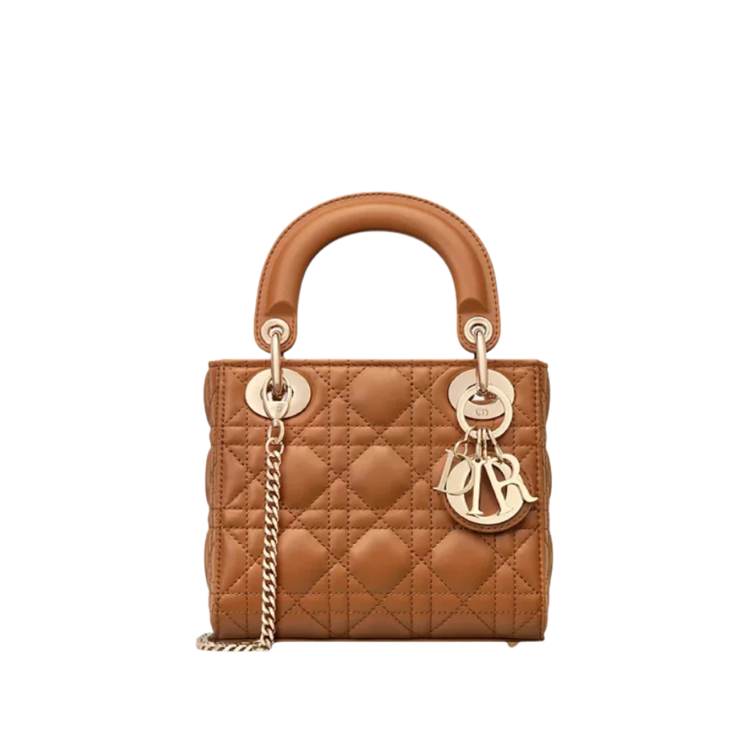 Goudbruin lamsleer met Cannage-motief 17cm