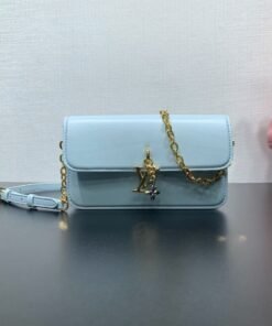 Alternative view of On Chain Bloom 20 cm