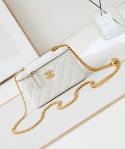 Alternative view of Vanity Wei? 17 cm