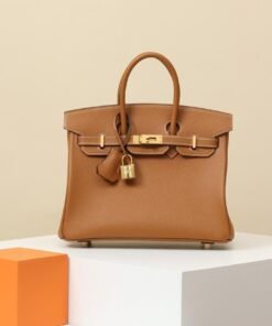 Alternative view of Togo 25 Gold