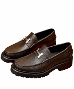 Braune Loafer mit Sohle